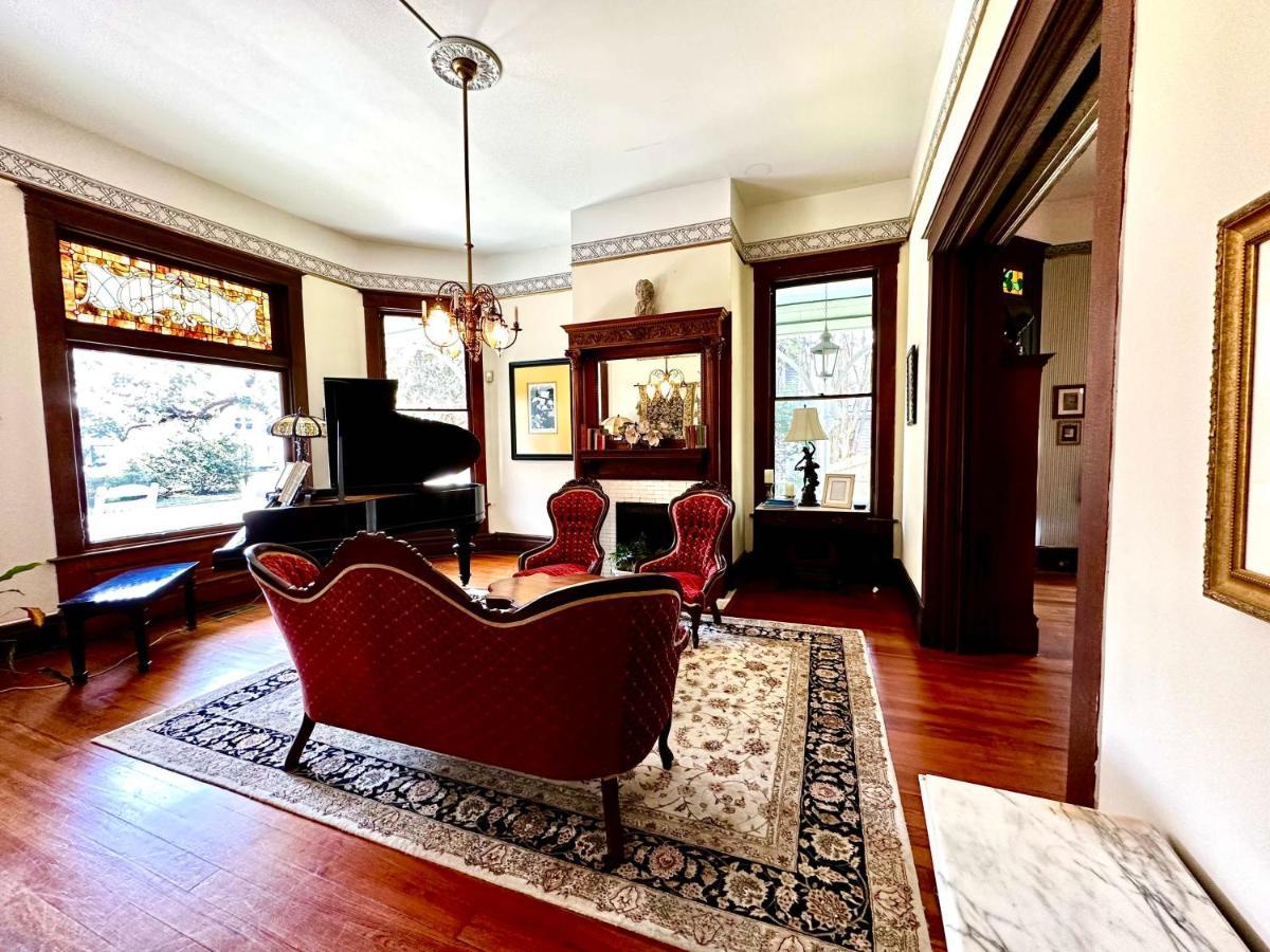 الشقق الفندقية موبايلفي  The Kate Shepard House المظهر الخارجي الصورة
